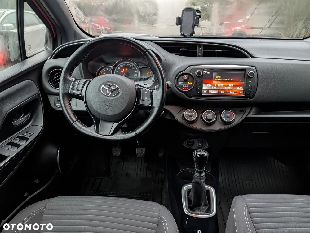 Toyota Yaris 1.33 Selection Vibe - 12