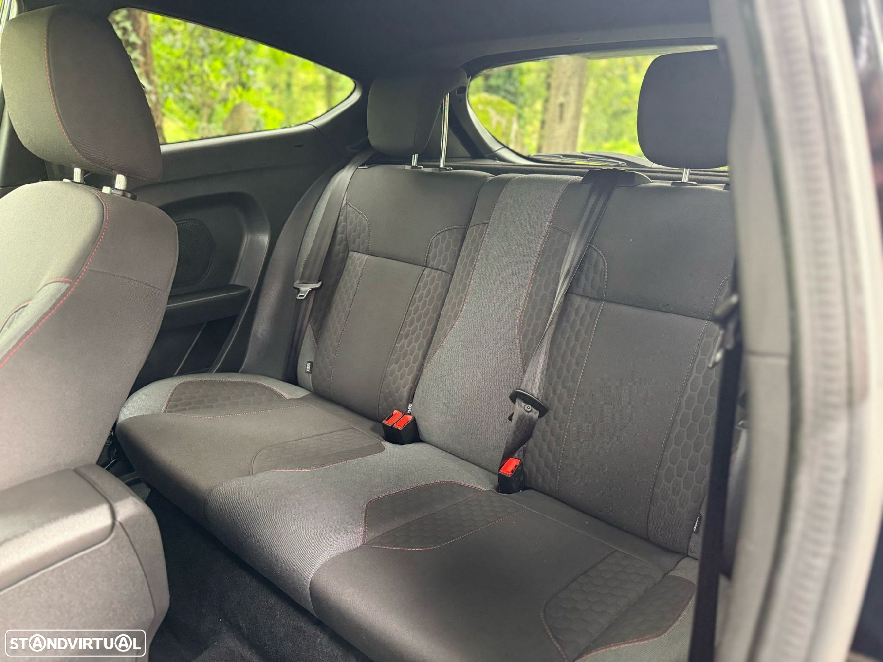 Ford Fiesta 1.0 T EcoBoost STLine - 13