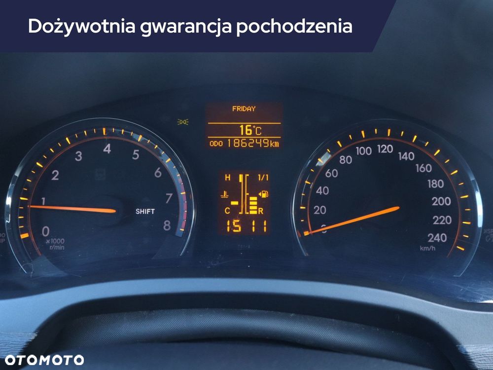 Toyota Avensis - 13