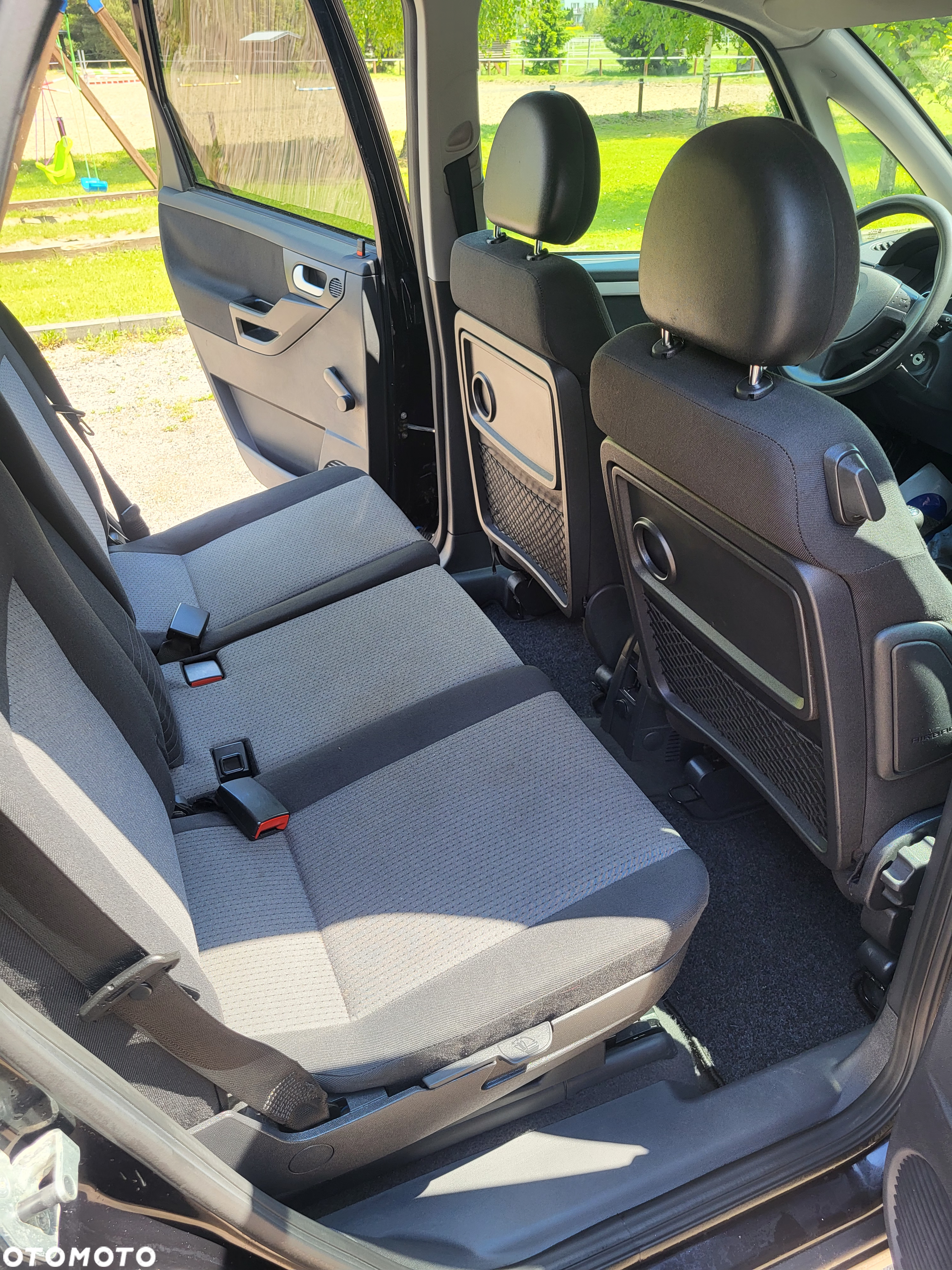Opel Meriva - 17