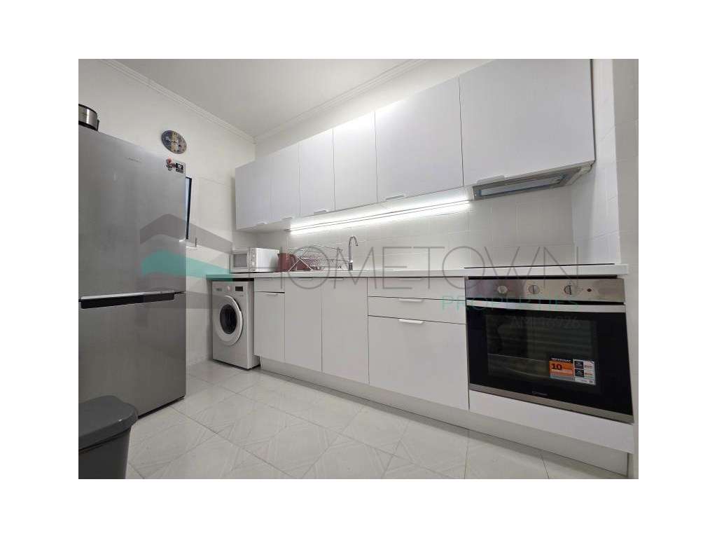Apartamento T1 renovado em condomínio com piscina em Vilamoura - Grande imagem: 3/23