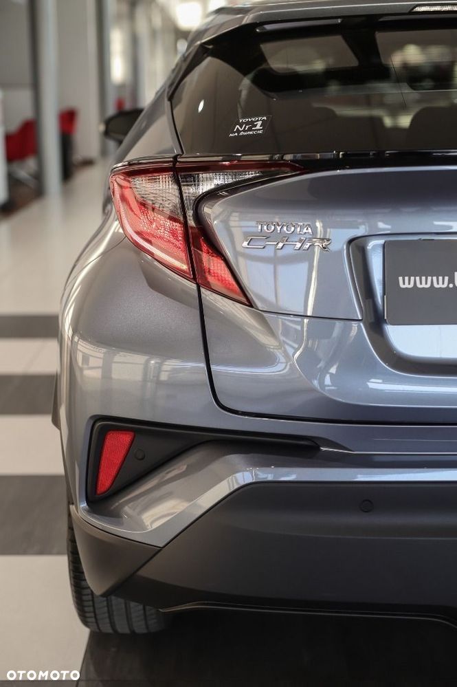 Toyota C-HR - 22