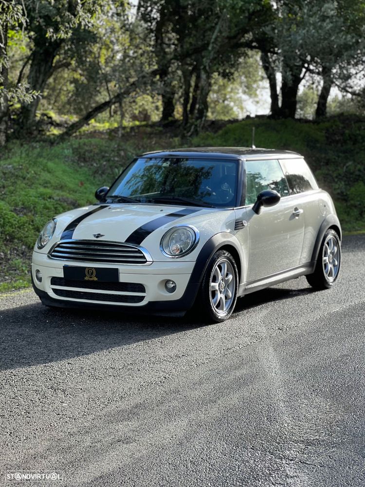 MINI 3 Portas Cooper D - 4