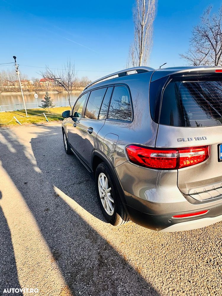 Mercedes-Benz GLB 180 7G-DCT Progressive - 11
