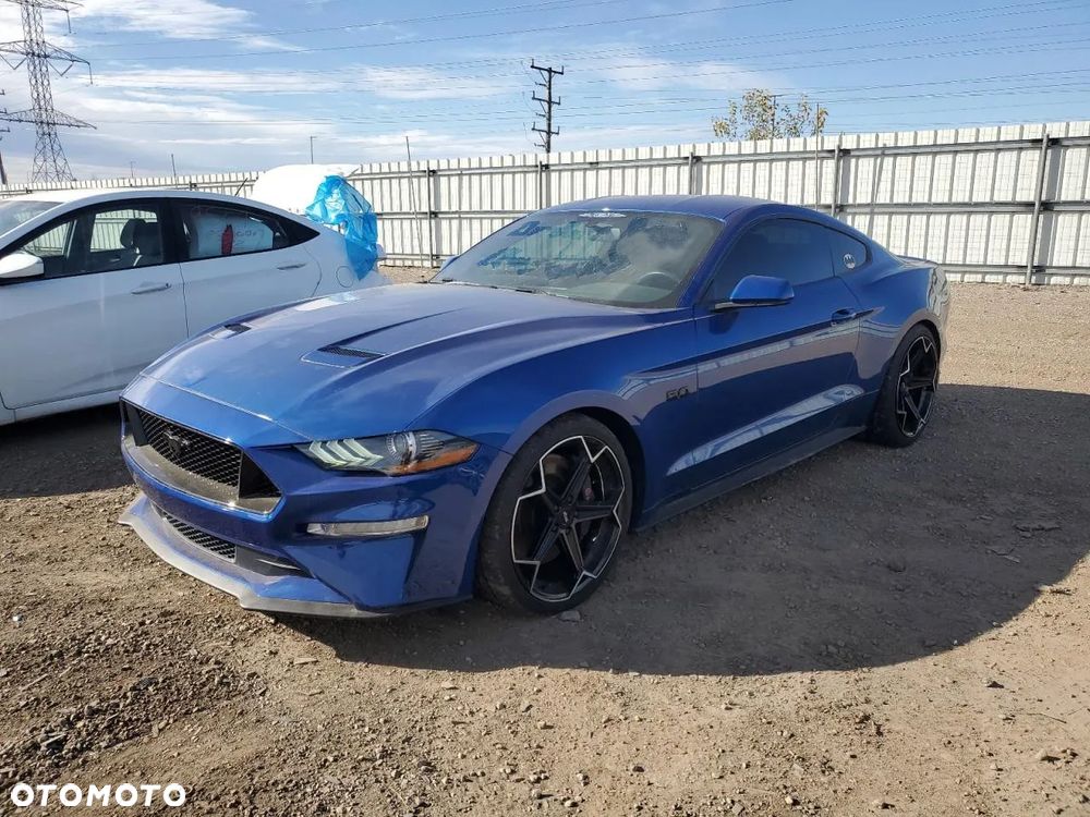 Ford Mustang 5.0 V8 GT - 2