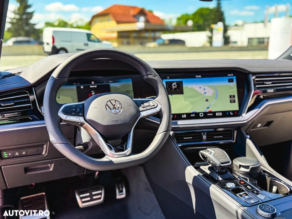 Volkswagen Touareg V6 TDI 4MOTION R-Line - 15