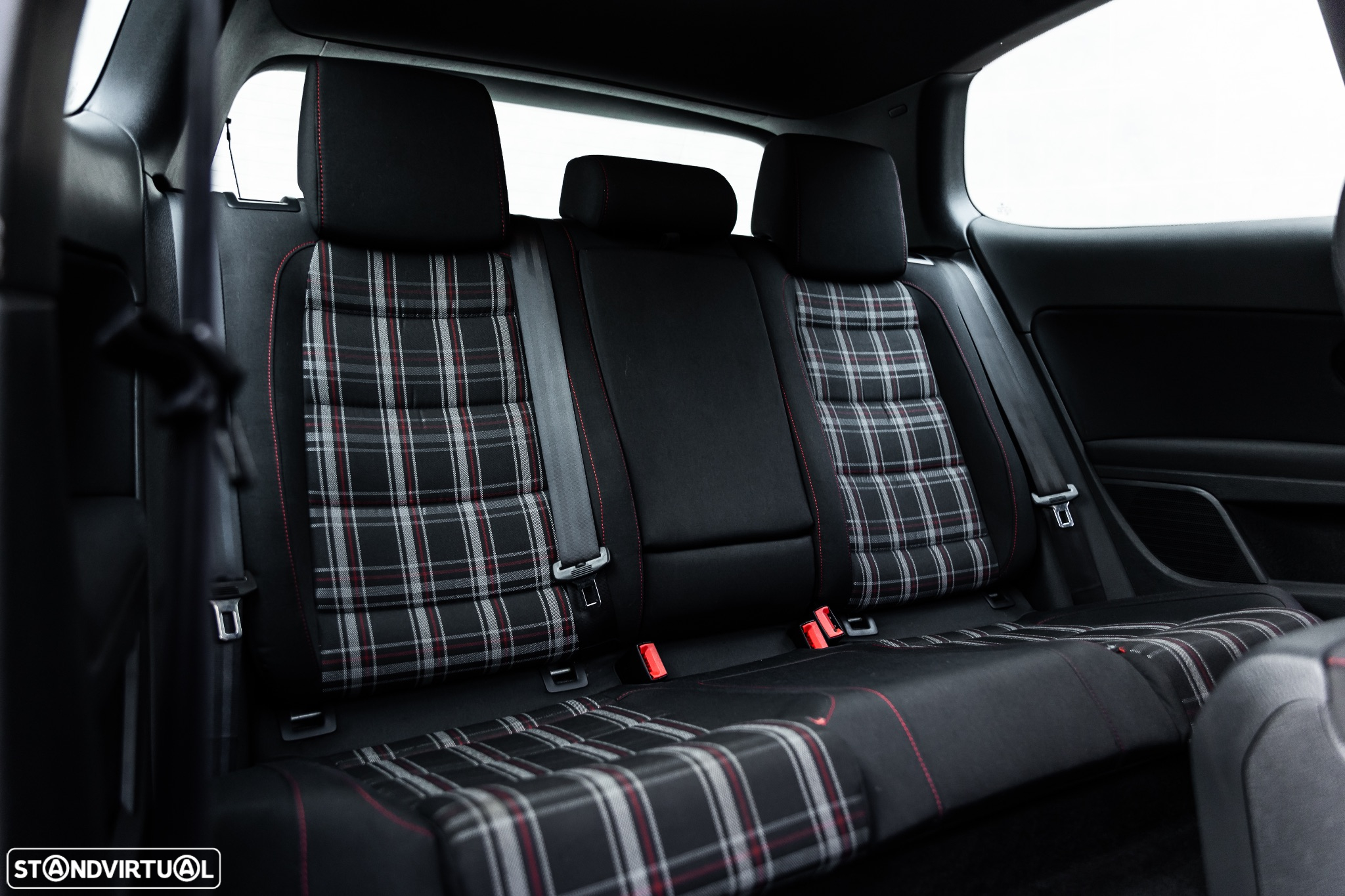 VW Golf 2.0 TSi GTi DSG - 14
