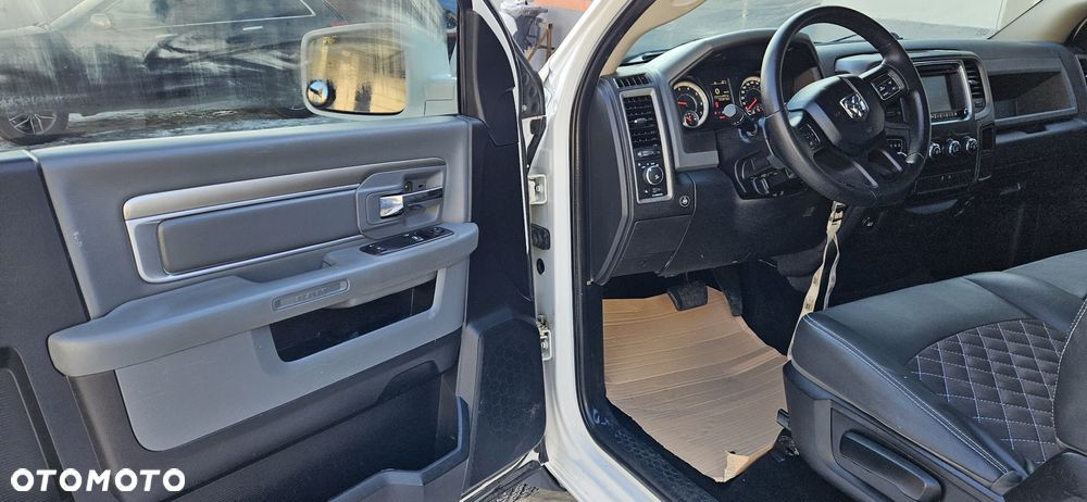 RAM 1500 - 9
