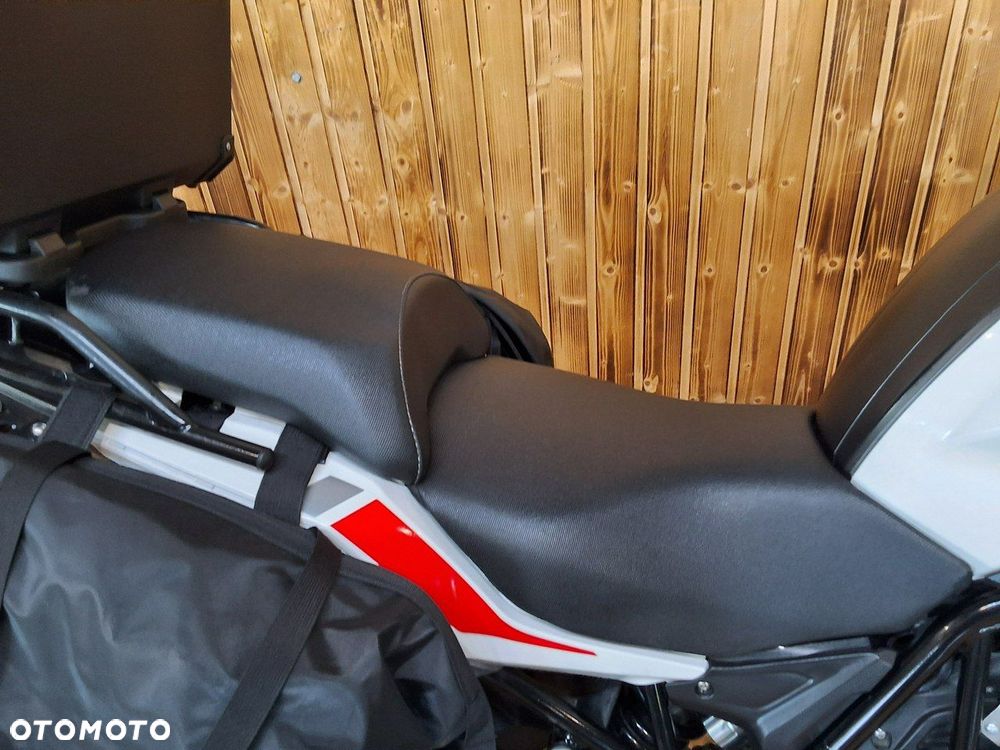 Benelli TRK 502 - 17