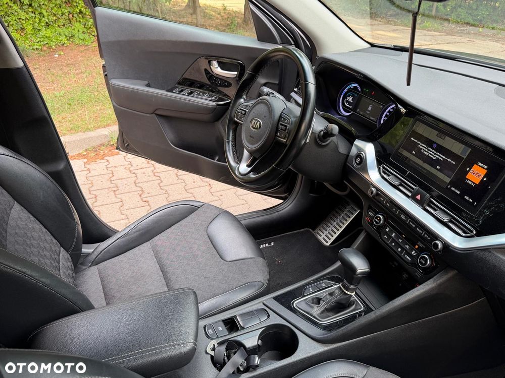 Kia Niro 1.6 GDI Hybrid M - 15