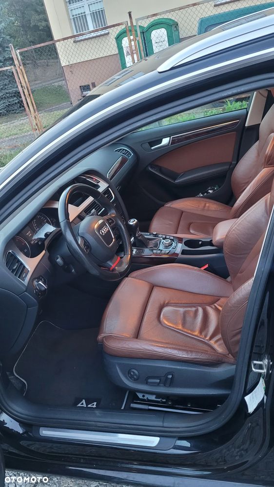 Audi A4 Avant 2.0 TDI DPF - 10