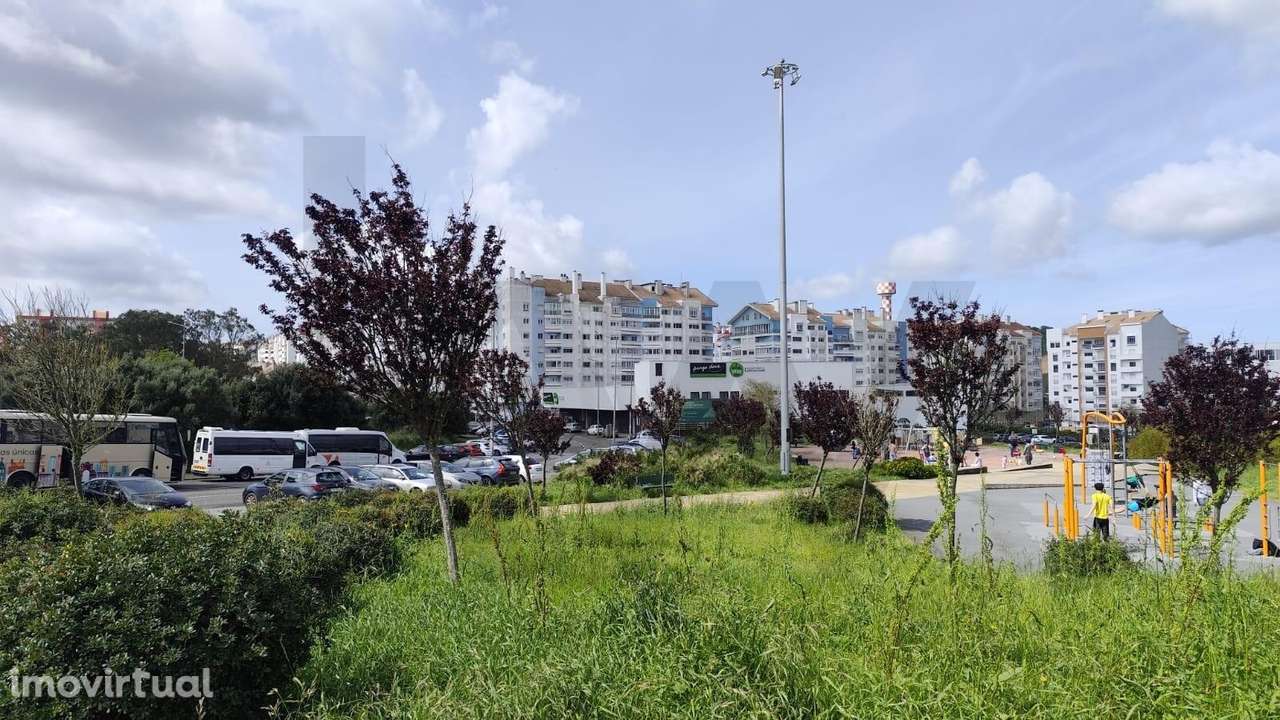 Terreno Urbano | 225 m2 de construção| Oportunidade Única em Zona de E - Grande imagem: 5/15