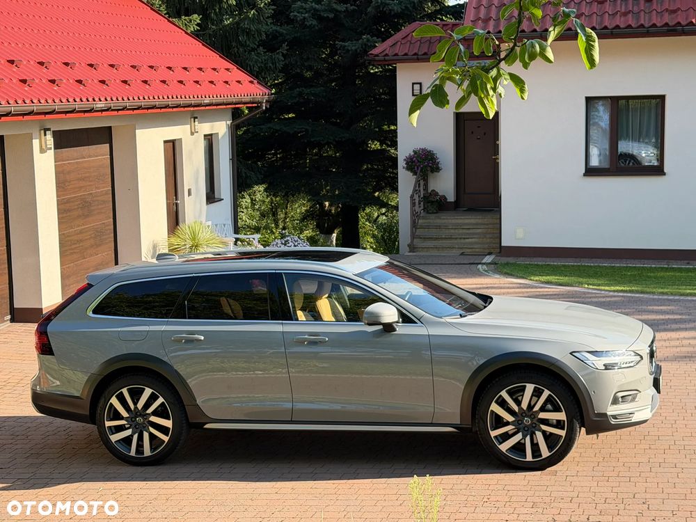 Volvo V90 B5 B Ultimate Bright - 1