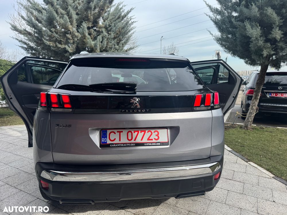 Peugeot 3008 PureTech 130 Stop & Start GPF EAT8 Active Pack - 29