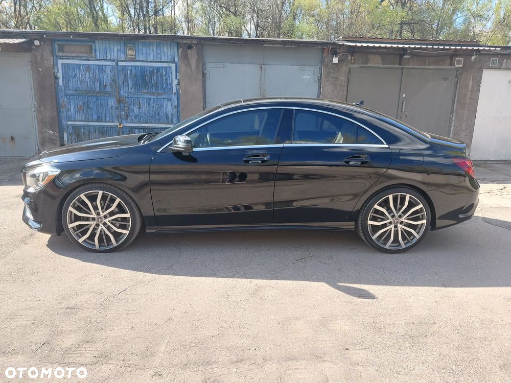 Mercedes-Benz CLA 250 4Matic 7G-DCT AMG Line - 19