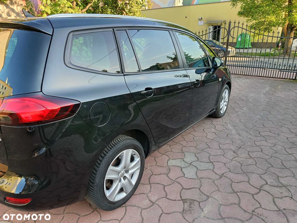 Opel Zafira - 5