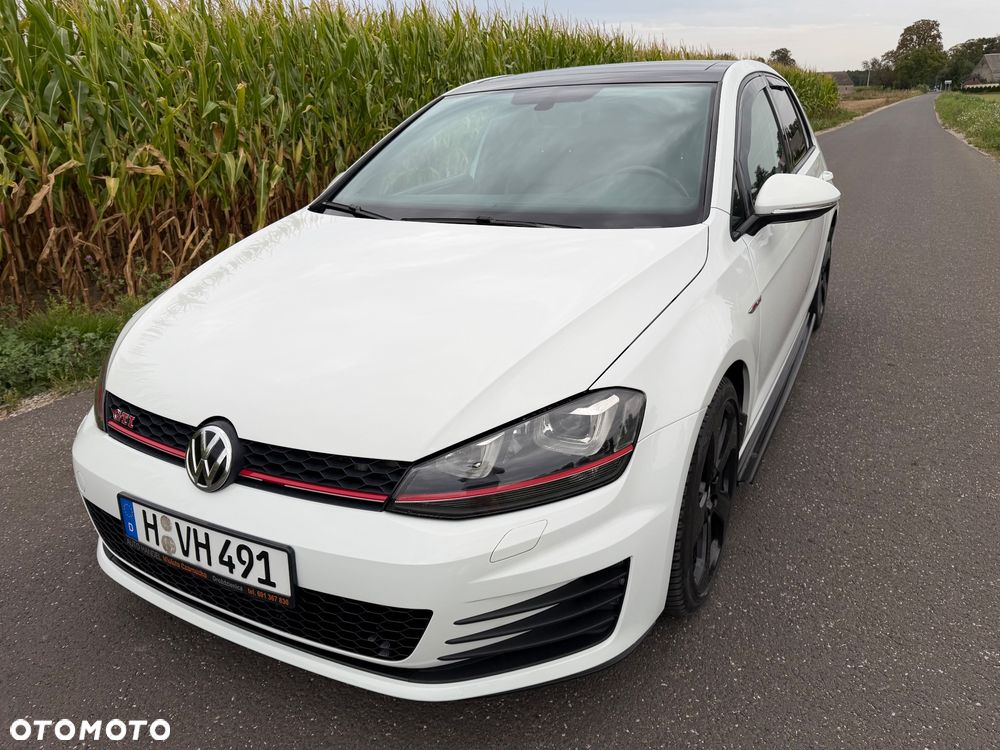 Volkswagen Golf GTI BlueMotion Technology DSG - 5