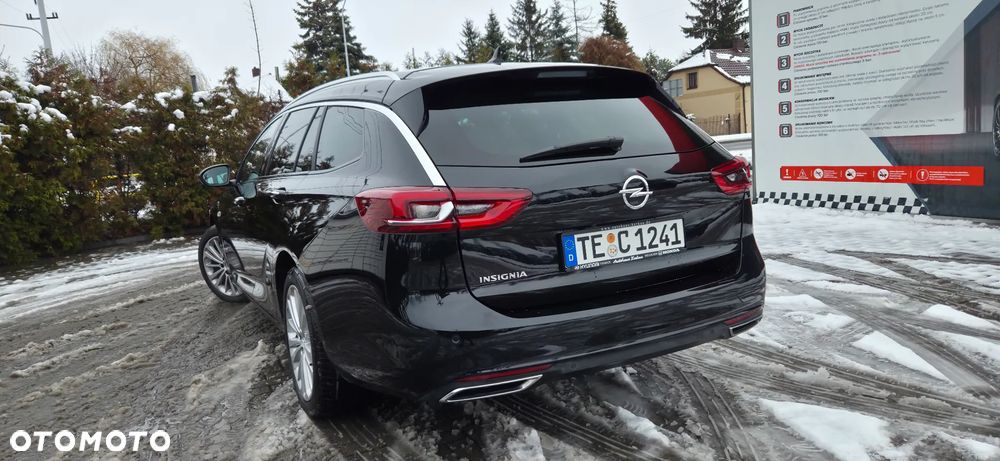 Opel Insignia 2.0 BiTurbo D 4x4 Automatik Ultimate Exclusive - 10