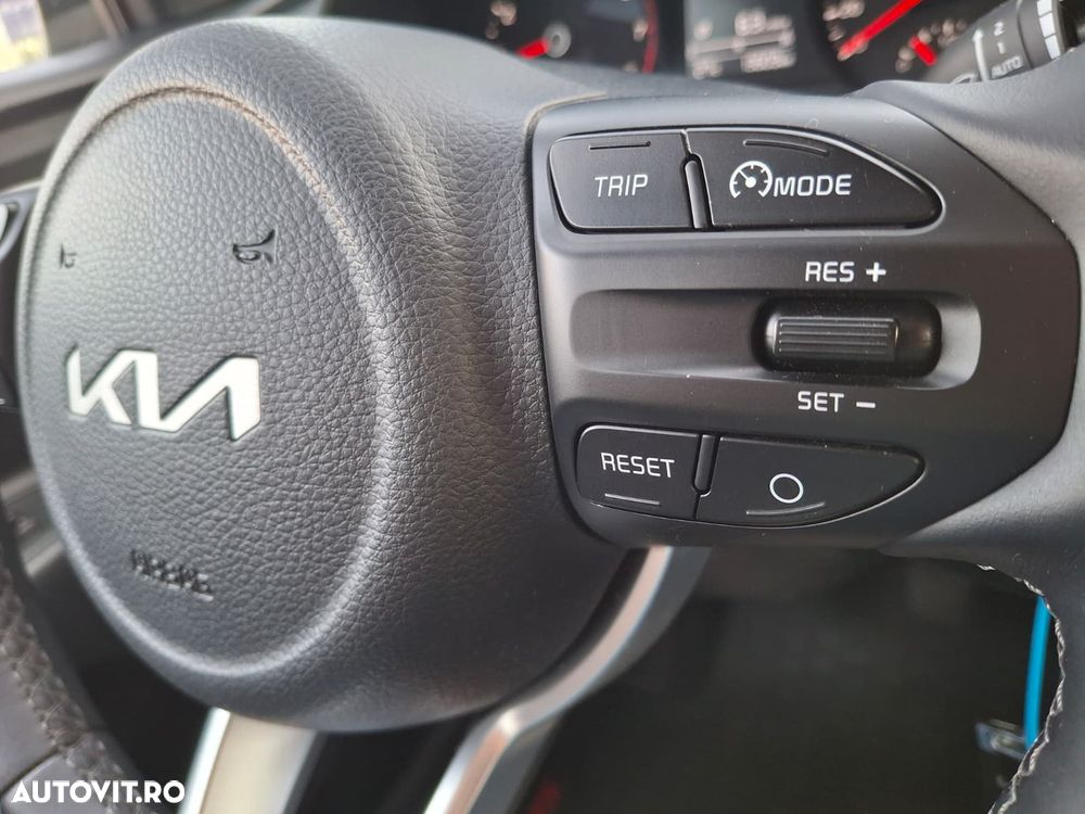 Kia Stonic - 26