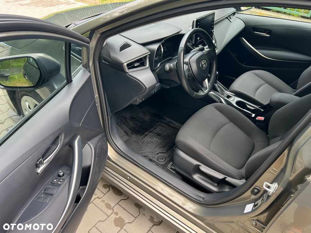Toyota Corolla 1.8 Hybrid Active - 11