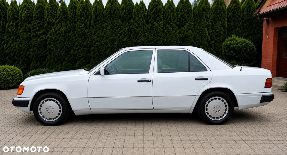 Mercedes-Benz W124 (1984-1993) - 4