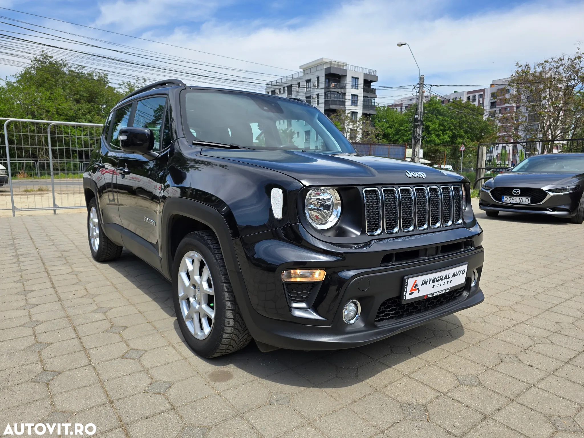 Jeep Renegade 1.0 Turbo 4x2 M6 Longitude - 3