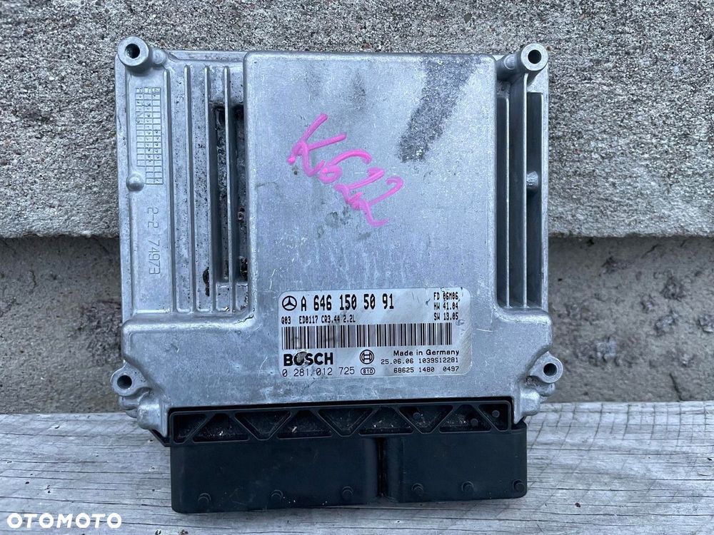 KOMPUTER SILNIKA STEROWNIK MERCEDES A6461505091 - 1