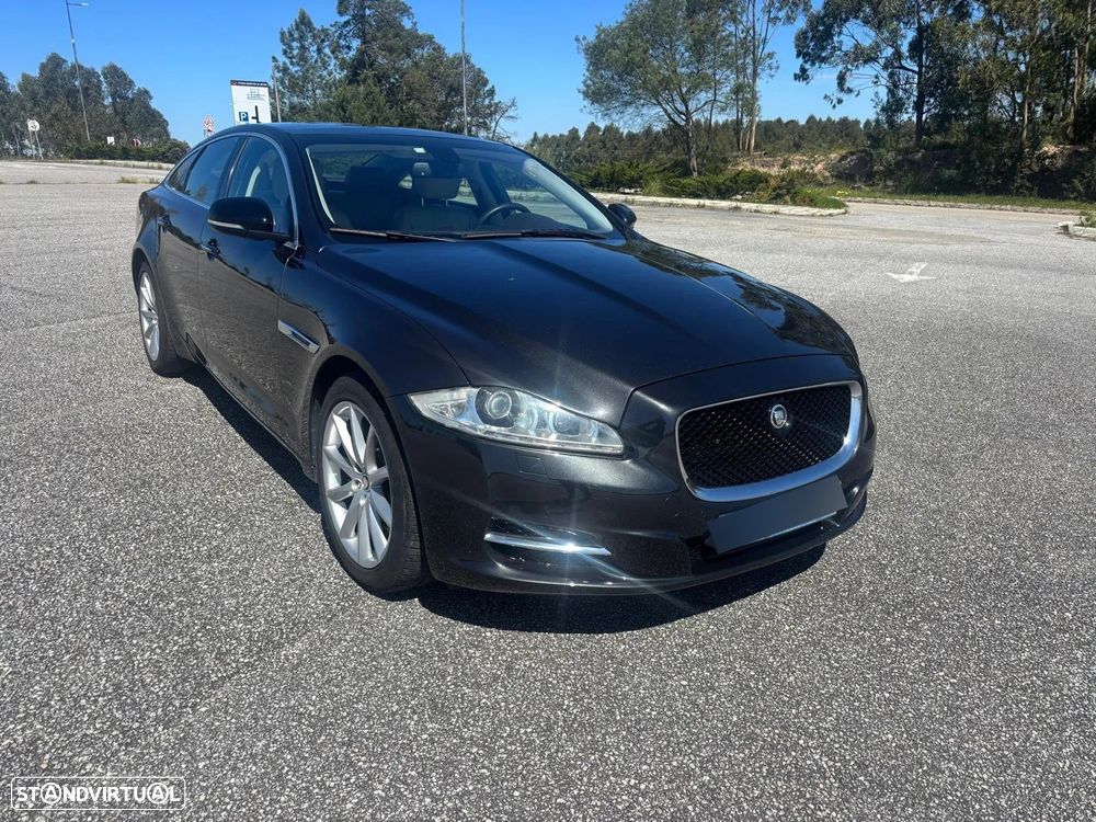 Jaguar XJ 3.0 D V6 Luxury - 10
