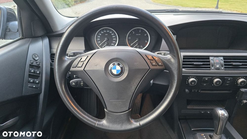 BMW Seria 5 - 24