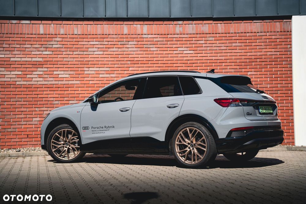 Audi Q4 e-tron - 6