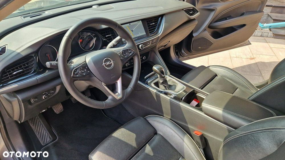Opel Insignia - 19