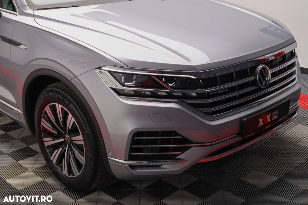 Volkswagen Touareg 3.0 V6 e-Hybrid 4Motion Aut. Elegance - 15