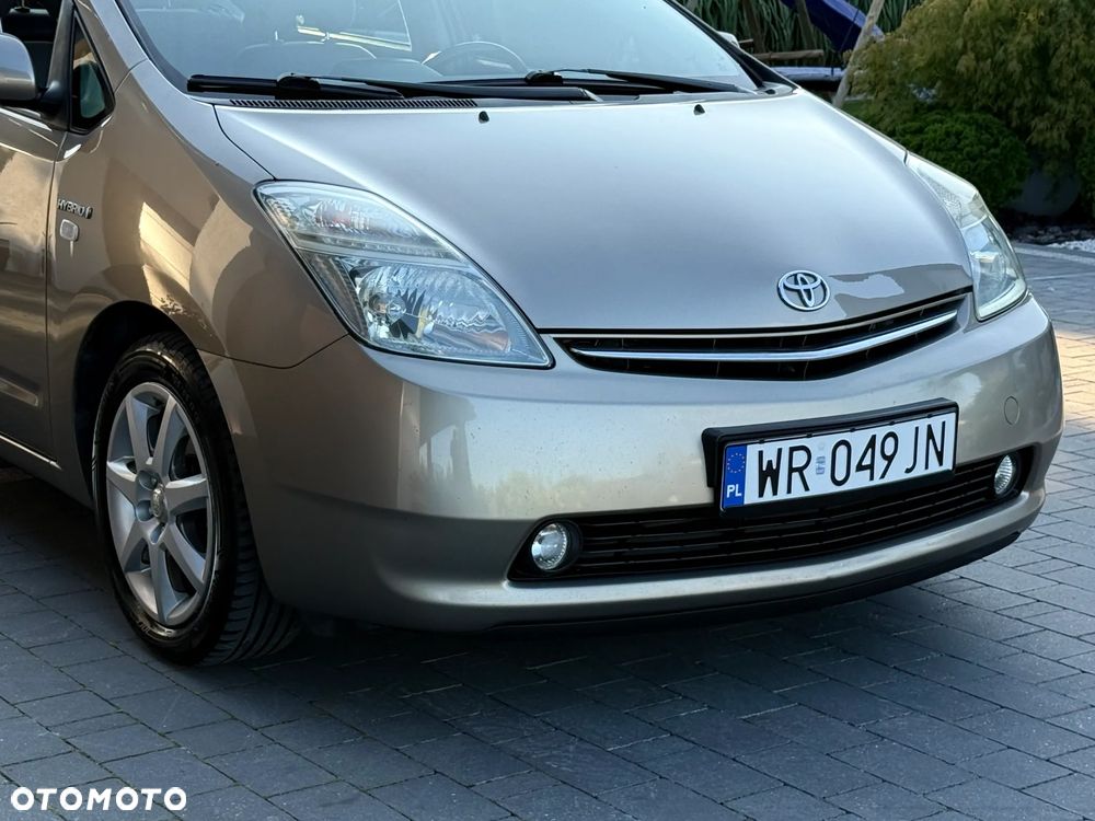 Toyota Prius 1.5 VVT-i Sol - 34