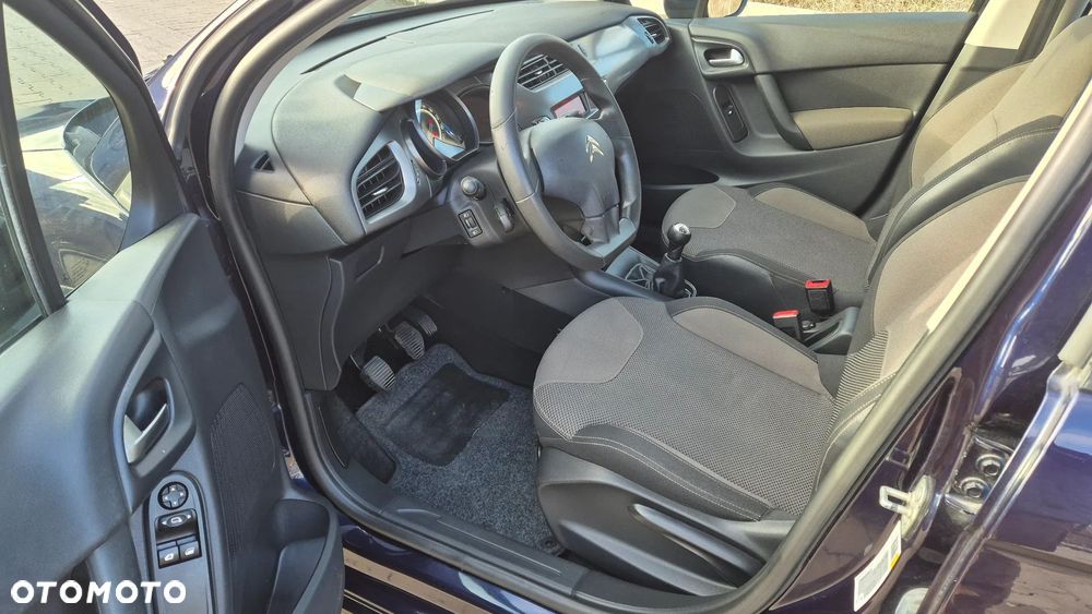 Citroën C3 Pure Tech (VTi) 82 Exclusive - 16