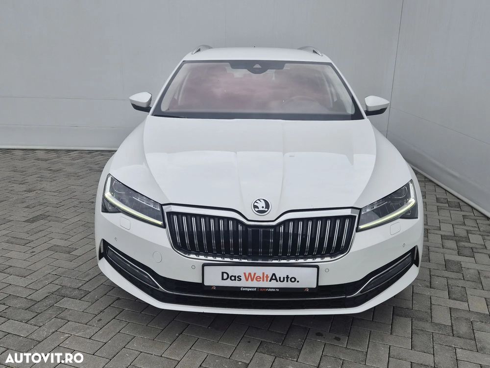 Skoda Superb 2.0 TDI 4X4 DSG Style - 9