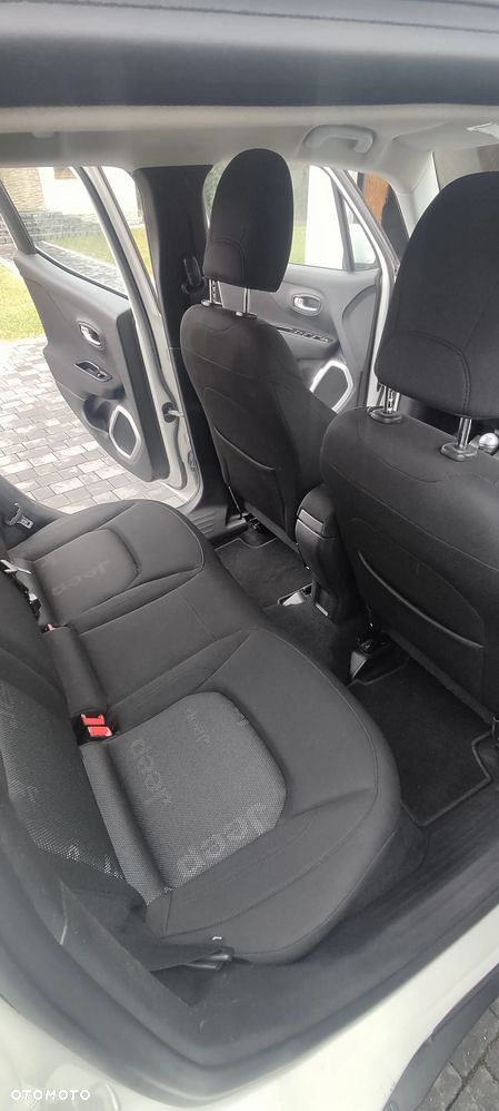 Jeep Renegade 1.6 E-TorQ Longitude FWD - 10