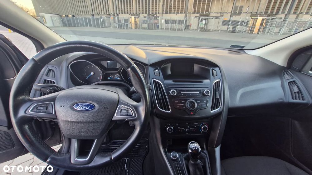 Ford Focus 1.6 Trend - 7
