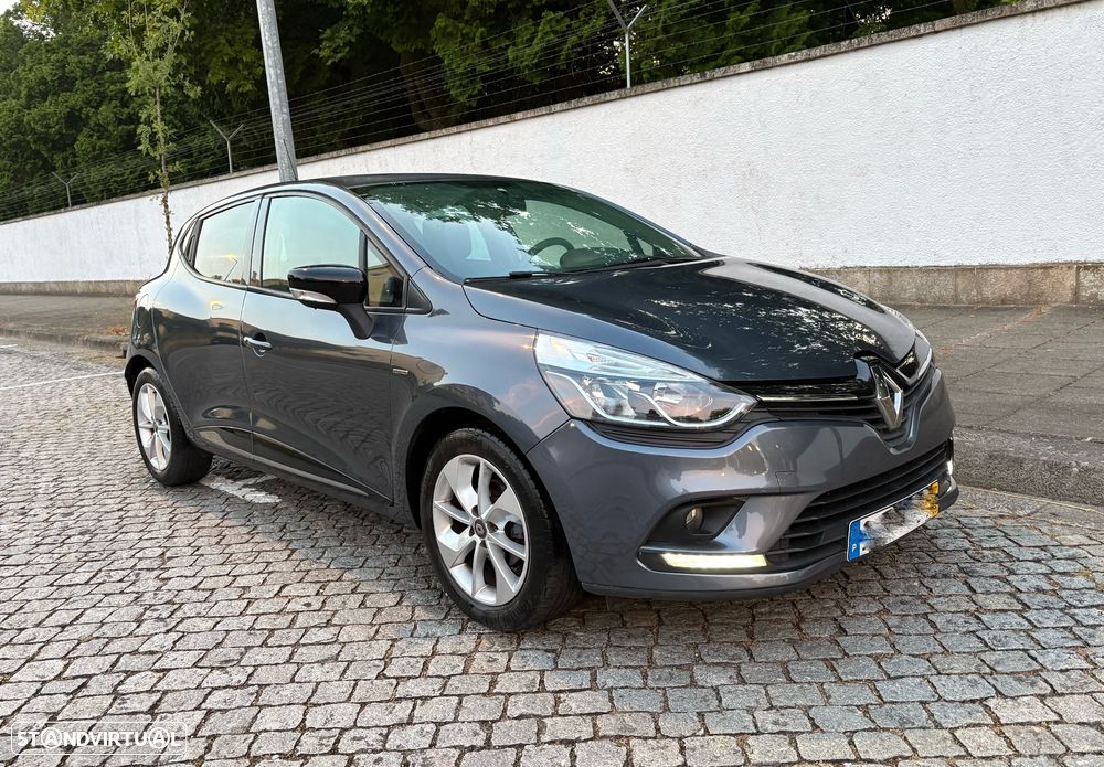 Renault Clio 1.5 dCi Limited EDition - 21