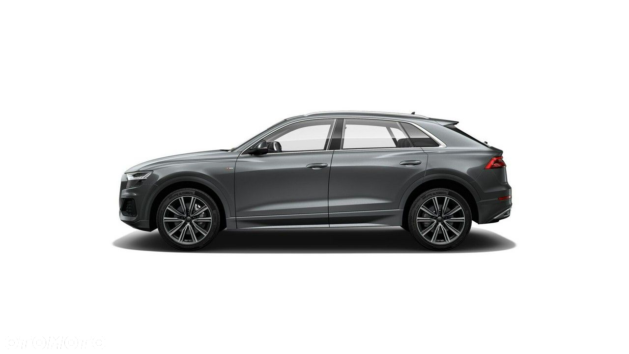 Audi Q8 - 6