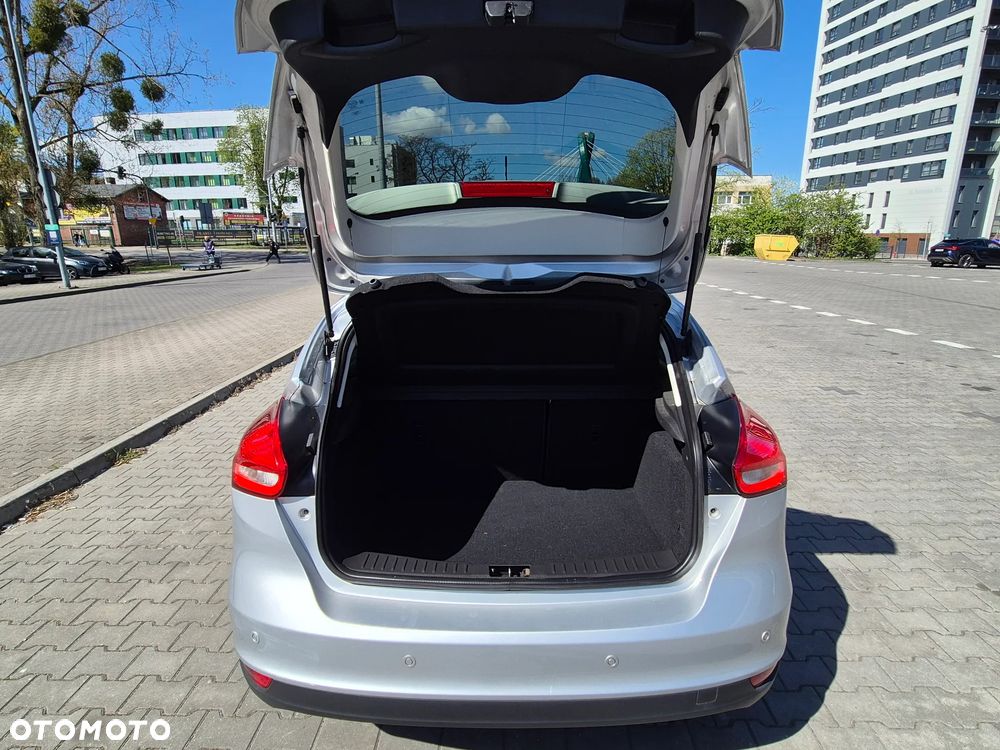 Ford Focus 1.0 EcoBoost Titanium - 8