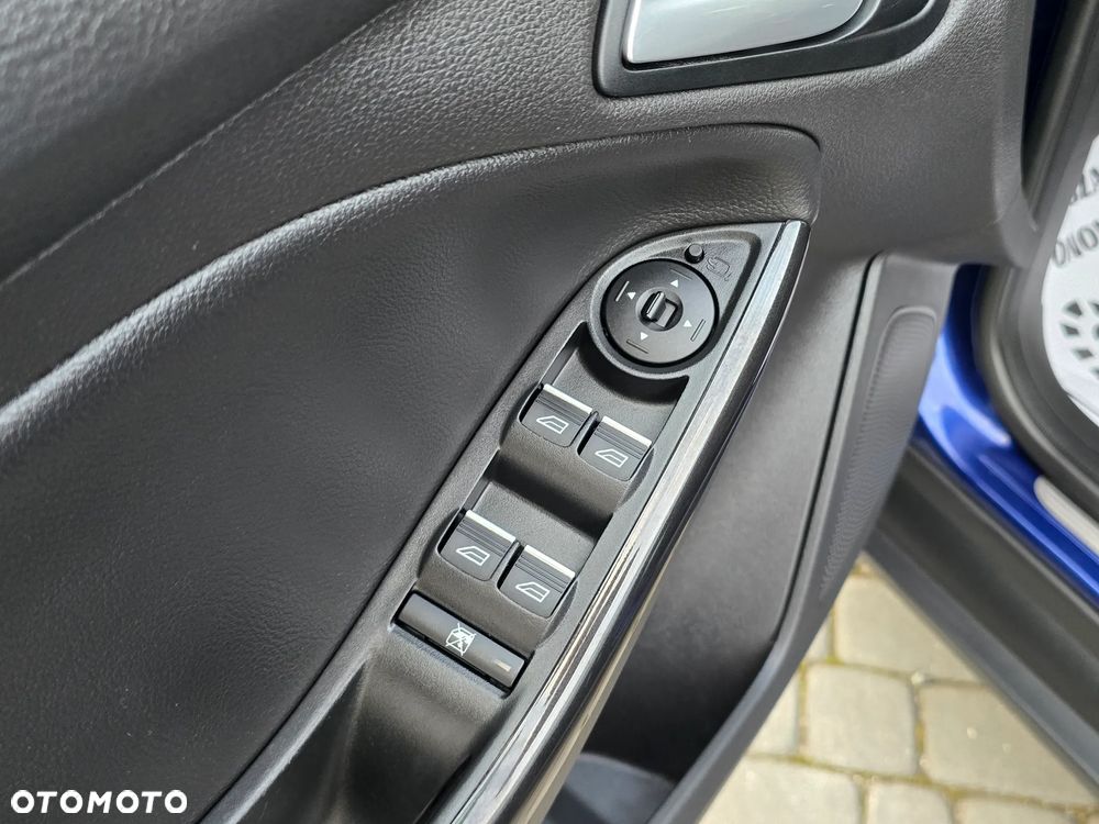Ford Focus - 28