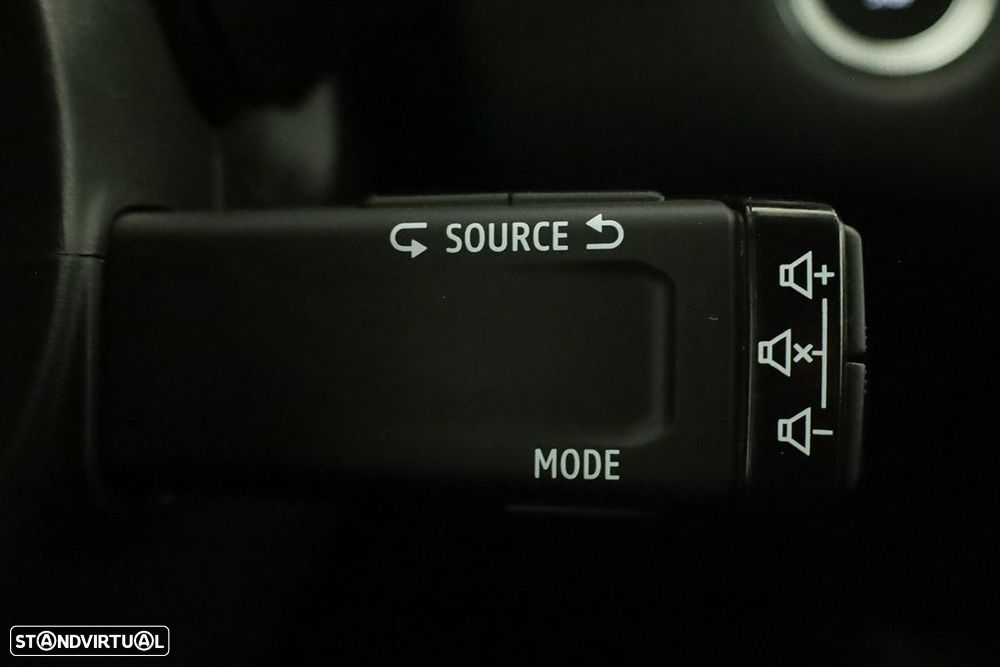 Renault Captur 1.0 TCe Techno Bi-Fuel - 19