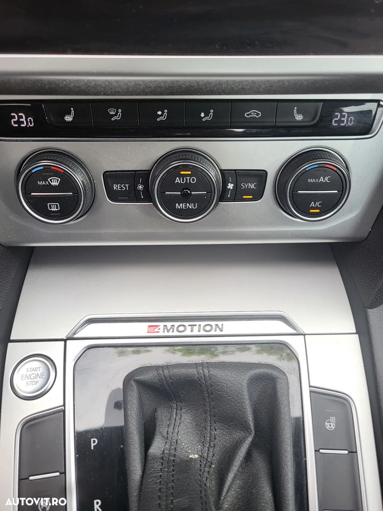 Volkswagen Passat 2.0 TDI DSG 4Motion Comfortline - 22