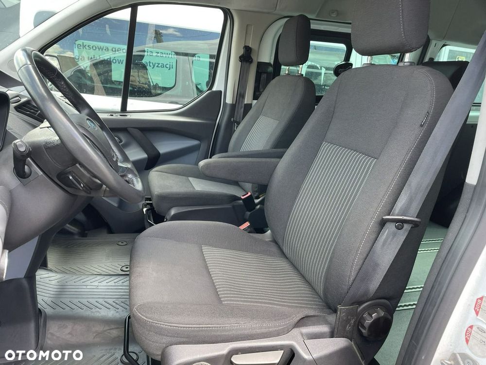 Ford Transit Custom 300 L1H1 VA Titanium - 29