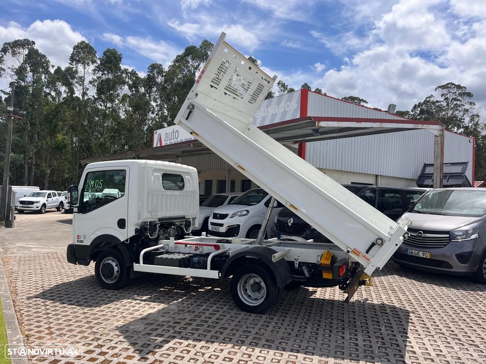 Nissan NT 400 BASCULANTE - 4