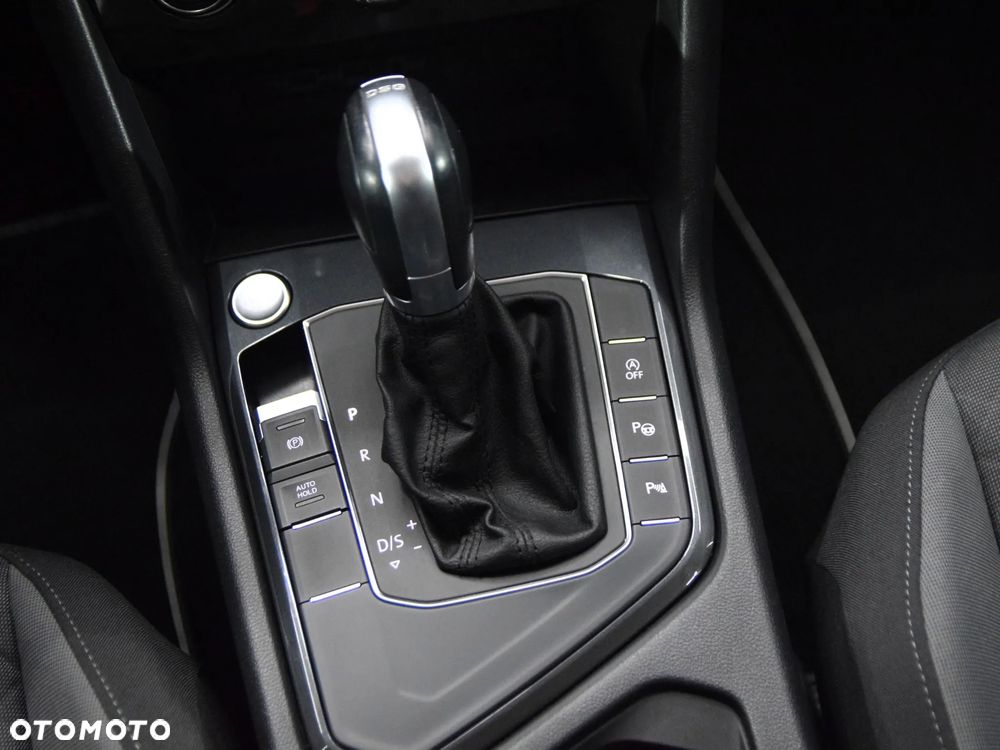 Volkswagen Tiguan 1.5 TSI ACT DSG OPF Comfortline - 26