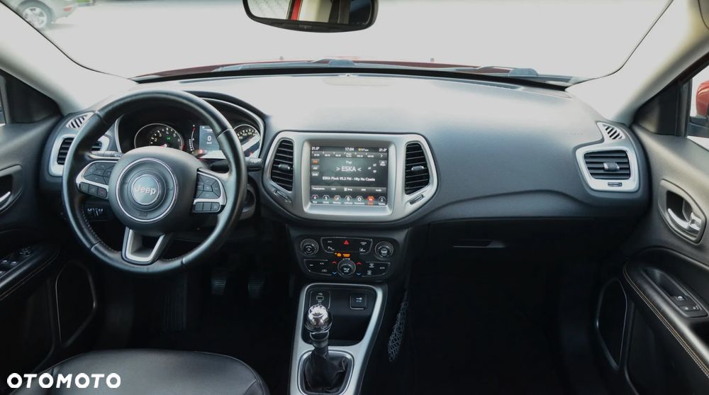 Jeep Compass 1.4 MultiAir Longitude - 21
