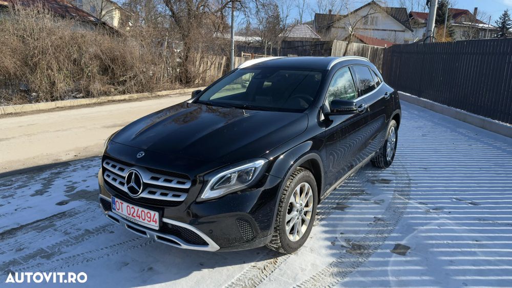 Mercedes-Benz GLA 180 7G-DCT StreetStyle - 1