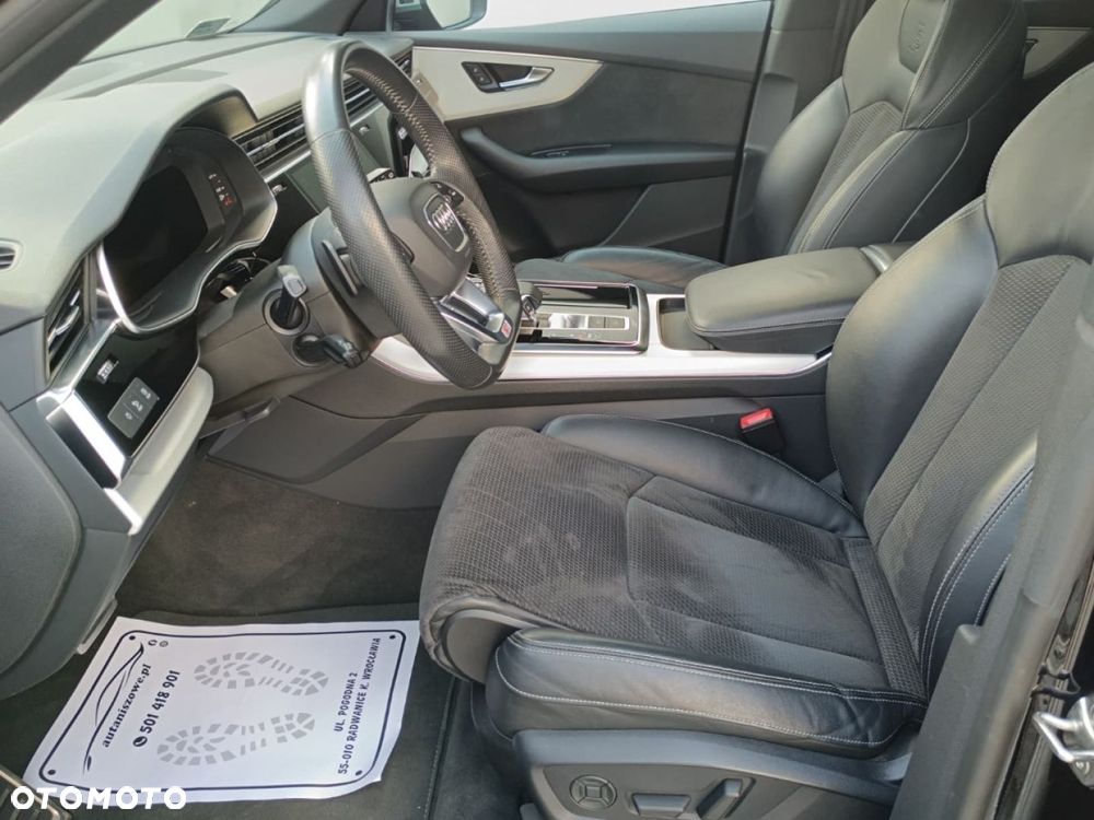Audi SQ8 - 19