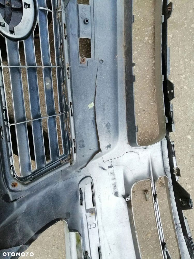 Toyota AVENSIS T25 zderzak przód przedni - 8